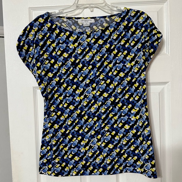 Liz Claiborne Tops - Liz Claiborne Petite Abstract Pattern Summer Top